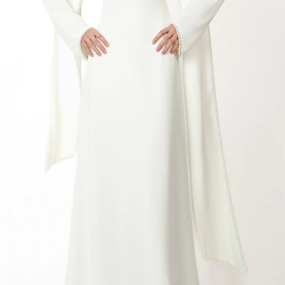 Elegant Long Sleeve White Dress